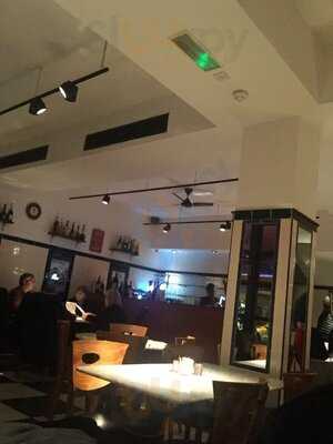 La Rocca Restaurant Pizzeria