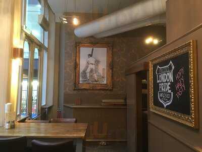 The Pavilion End, St Paul's