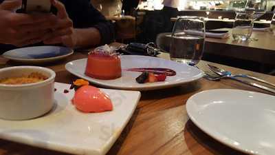 Dstrkt Restaurant And Bar