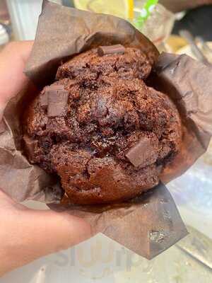 Roka Cafe Restaurant