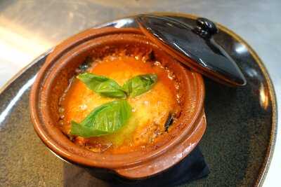 Sicilia Mia Black Stone Red Fire