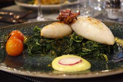 Sicilia Mia Black Stone Red Fire