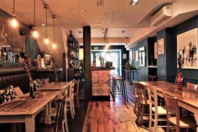 The Green Room Bar & Eatery