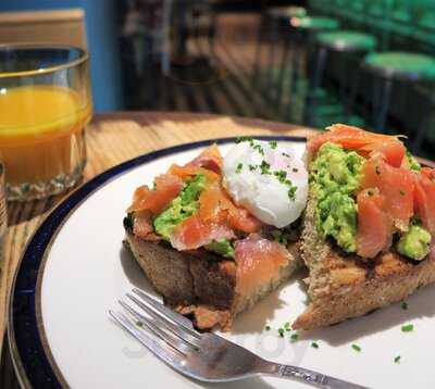 The Green Room Bar & Eatery