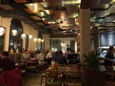 Nando's Hammersmith - Broadway