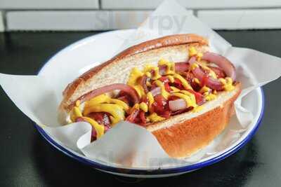 Breakfast And Burgers