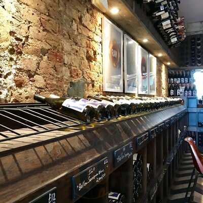 The Brackenbury Wine Rooms