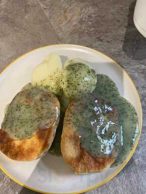 B J's Pie And Mash Shop