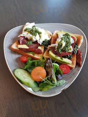 Lion & Key Cafe Bar Grill