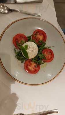 Sopranos Restaurant And Pizzeria