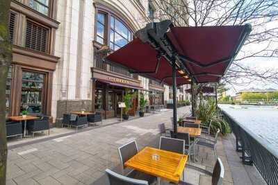 Davy's At Canary Wharf