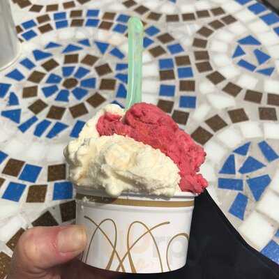 Romeo And Giulietta Artisan Gelateria