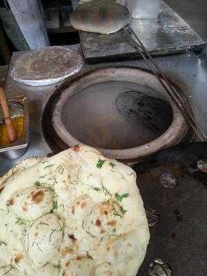 Foodinthemiddle - Rotihouse