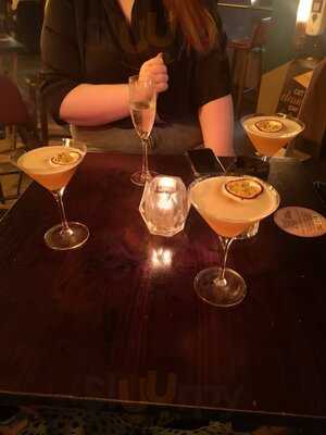 Dirty Martini St Paul's