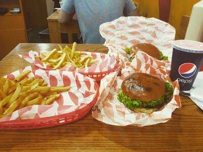 Amigos Burgers & Shakes-acton