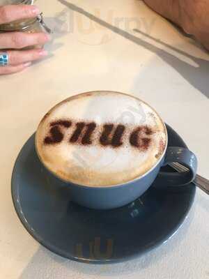 Snug Art Cafe