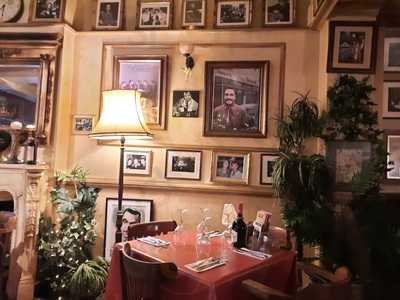 Le Quecumbar & Brasserie