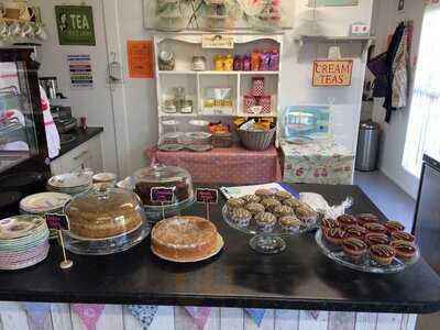 Truly Splendid Vintage Tearoom