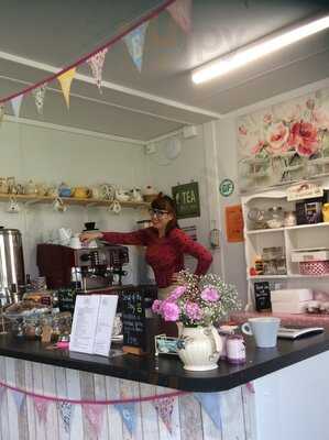 Truly Splendid Vintage Tearoom