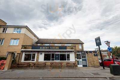The Albert Tavern
