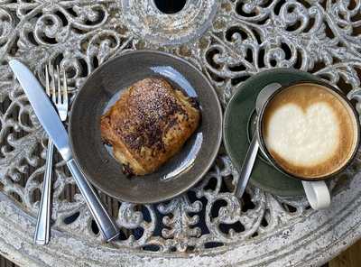 Alacosta Coffee And Sandwich Bar