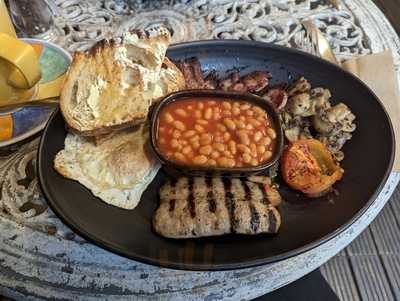 Alacosta Coffee And Sandwich Bar