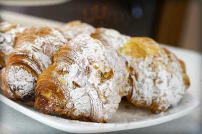 Thackeray Coffee House