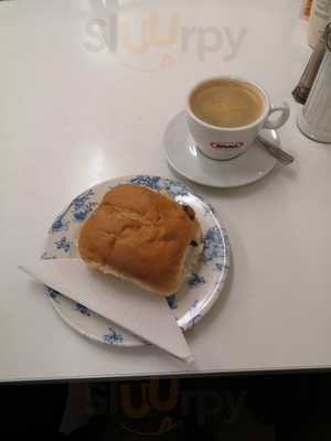 Little Woodford Cafe