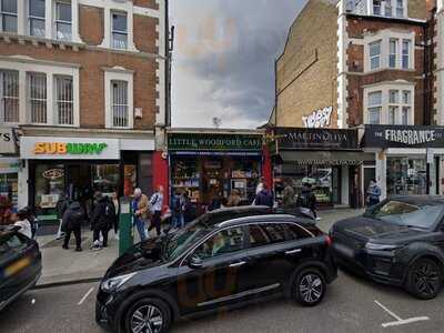 Little Woodford Cafe