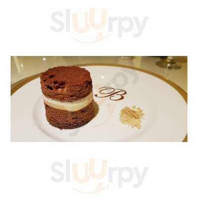 Peridot Restaurant At The Bentley Hotel