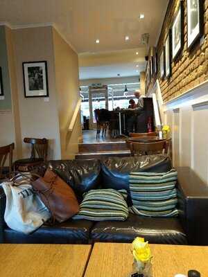 Cinnamon On The Lane