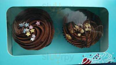 Lola's Cupcakes