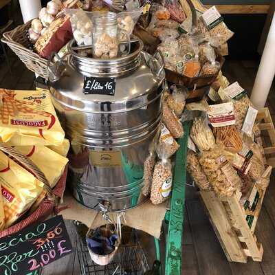 Cuore Italian Deli & Coffee Shop