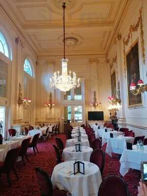 Tea At The Royal Opera House