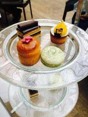 Tea At The Royal Opera House