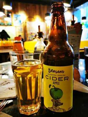 Nando's Victoria - Cardinal Place