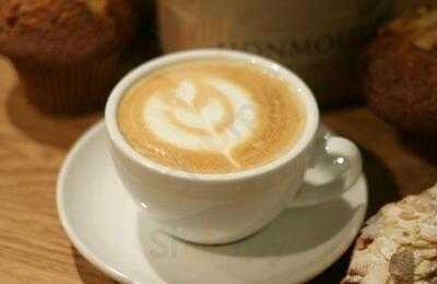 Long White Cloud Cafe