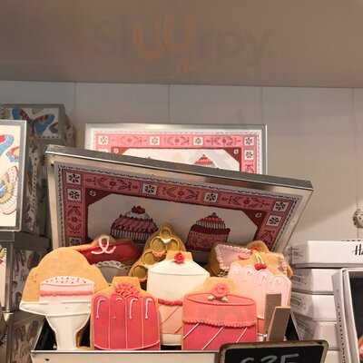 Biscuiteers Boutique And Icing Cafe