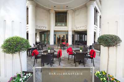 Davy's At Woolgate Bar And Brasserie