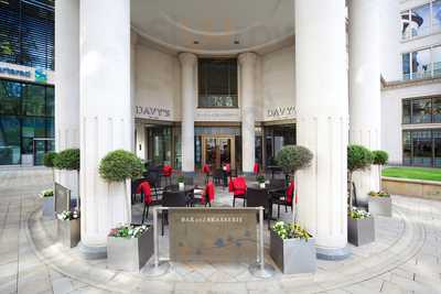 Davy's At Woolgate Bar And Brasserie