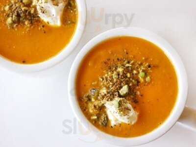 Silvia Of The Aesthetic Plate