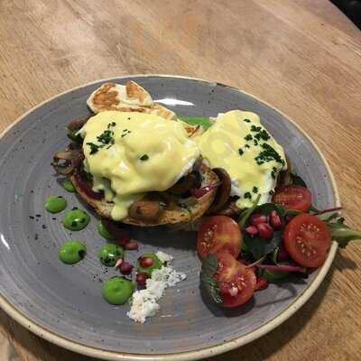 Natural Coffee Lounge