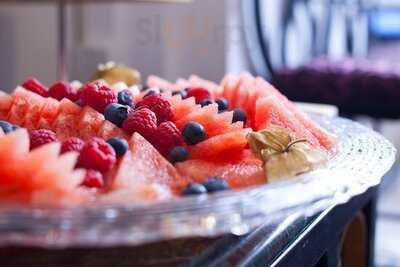 The Club Room At Jumeirah Carlton Tower