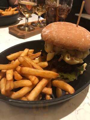 Belgo Bar & Restaurant