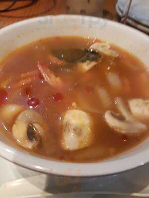 Thai At Oasis Restaurant