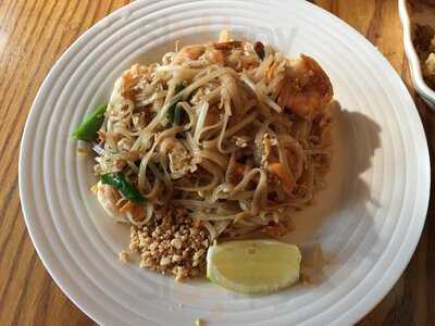 Thai At Oasis Restaurant