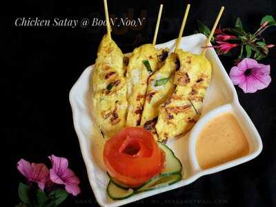 Thai At Oasis Restaurant