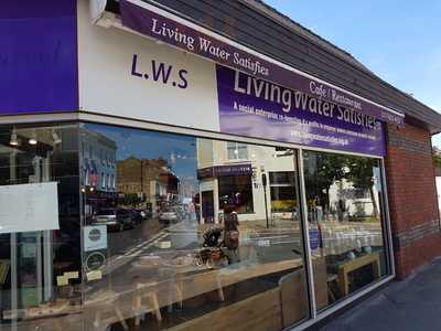 Lws Bakery & Restaurant