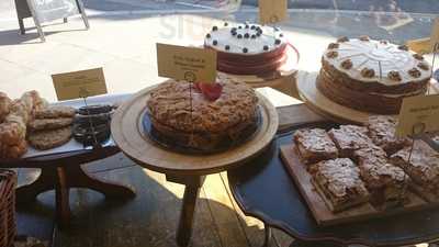 Lws Bakery & Restaurant