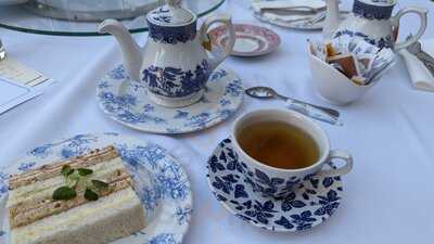 London Secret Garden